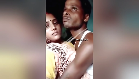 Indian brunette sex on webcam 100% passion and pleasure