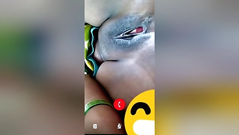 Indian naked video showing my large boobs and pussy