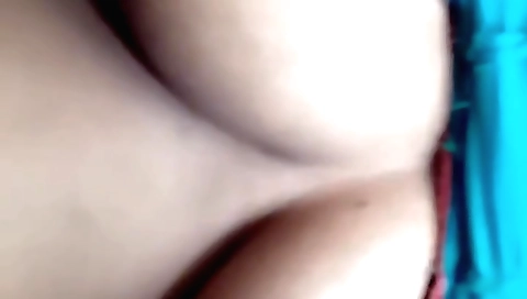 Mature aunt showing her large boobies on the web cam