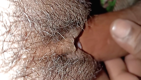 Indian amateur fetish video showing hairy pussy and pussy mouth