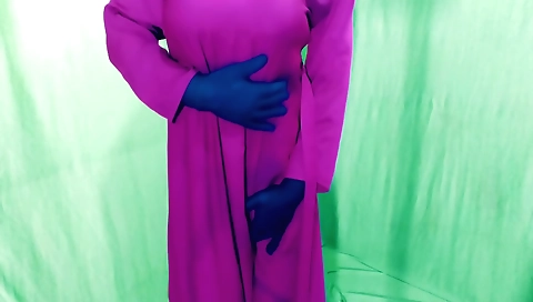 Indian woman loves to watch a hot and wild love making