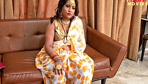 Indian milf enjoys big cocks deepthroating from her lover