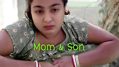 Horny brunette rides a dick on the bed in the homemade vid