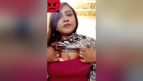 Today Exclusive-hot Bangla Chick Shows Her Big Boobs