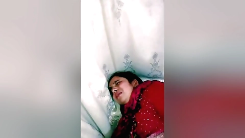 Indian girl gets fucked and creampie in her tight hole