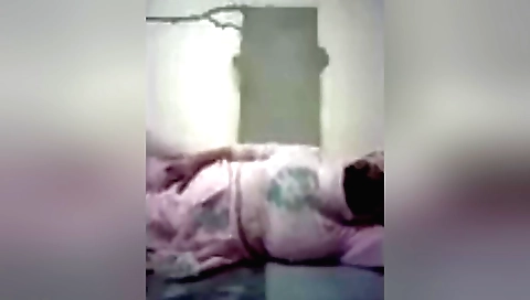 Hot amateur solo video showing how a blonde loves to fuck