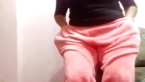 Busty brunette amateur video showing her pussy and tits