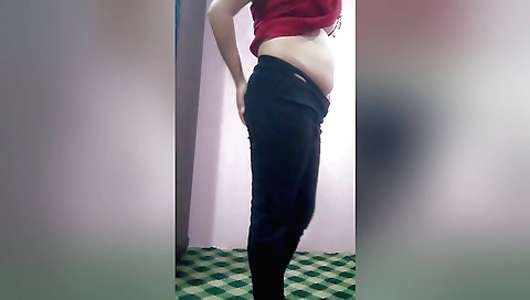 Indian girl sucks and then fucks a dick in amateur porn