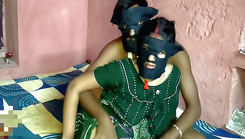 Indian couples share sex session in the bhabhi ki thokai kar