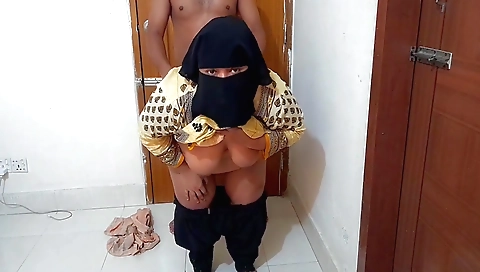 Indian big boobs girl fucked in office by black dude