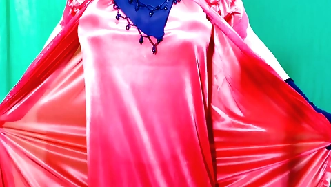 Pinki in sexy black panties wants to have an amateur solo vid