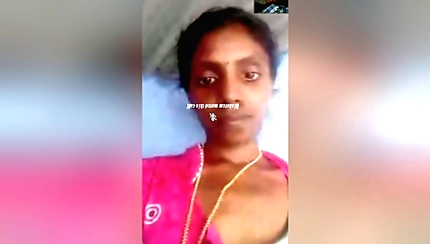 Today Exclusive- Tamil Wife Showing Her Boobs On Video Call