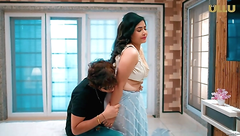 Young milf wants to make a romantic scene with her old man