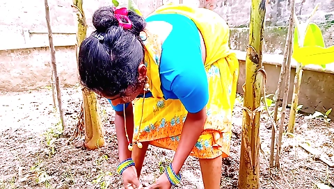 Busty brunette housewife fucks the house owner in the backyard