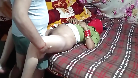 Indian desi girl giving a first time sex to her webcam lover