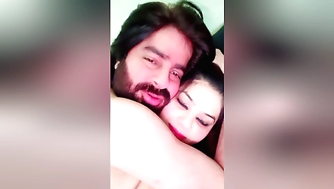 Amateur brunette paki cpl romance fucking on webcam