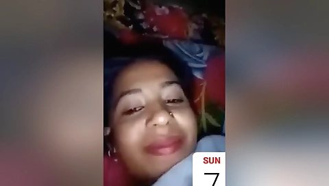 Indian chick shows her small tits and pussy in the camera