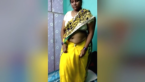 Busty Indian chick with big boobs plays in solo video