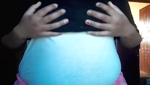 Indian amateur porn video showing a gorgeous chick