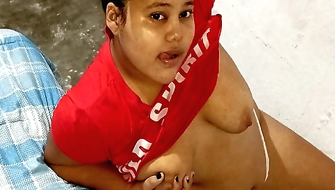 Indian beauty is taking it for sure in her bedroom