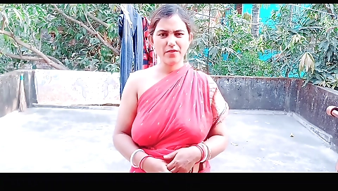 Sexy brunette amateur solo video with her big tits