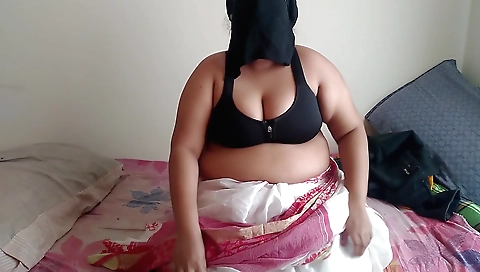 Indian babe with a hot ass gets fucked by her stepbrother-in-law