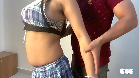 Gym training and getting her pussy wet by the trainer