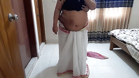 Amateur bbw with big ass naked and in hot position 052