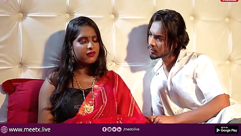 Aashram's big ass and sexy outfit are getting on top