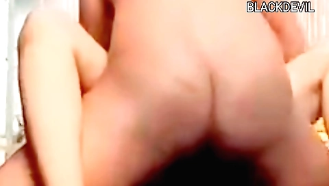 Indian girl fucks a handsome man and gets a big dick inside her