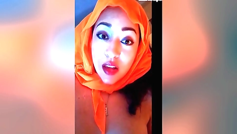 Indian girl is giving a solo porn video to her boyfriend