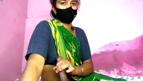 Amateur brunette with big boobs and face in hot porn video