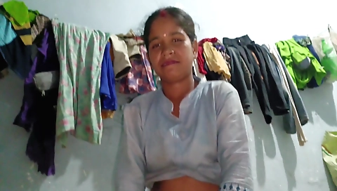 Sexy brunette and blonde amateur video with hot sex